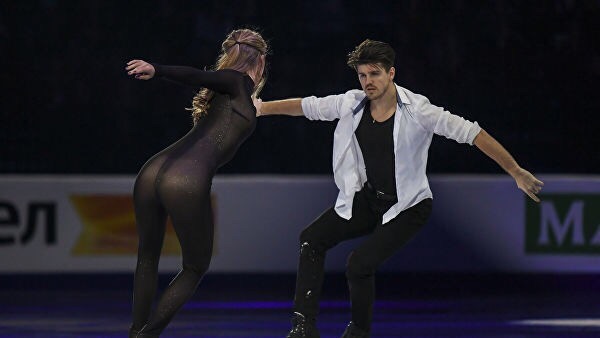 Российские спортсмены, серебряные  чемпионы Европы в танцах на льду. 
